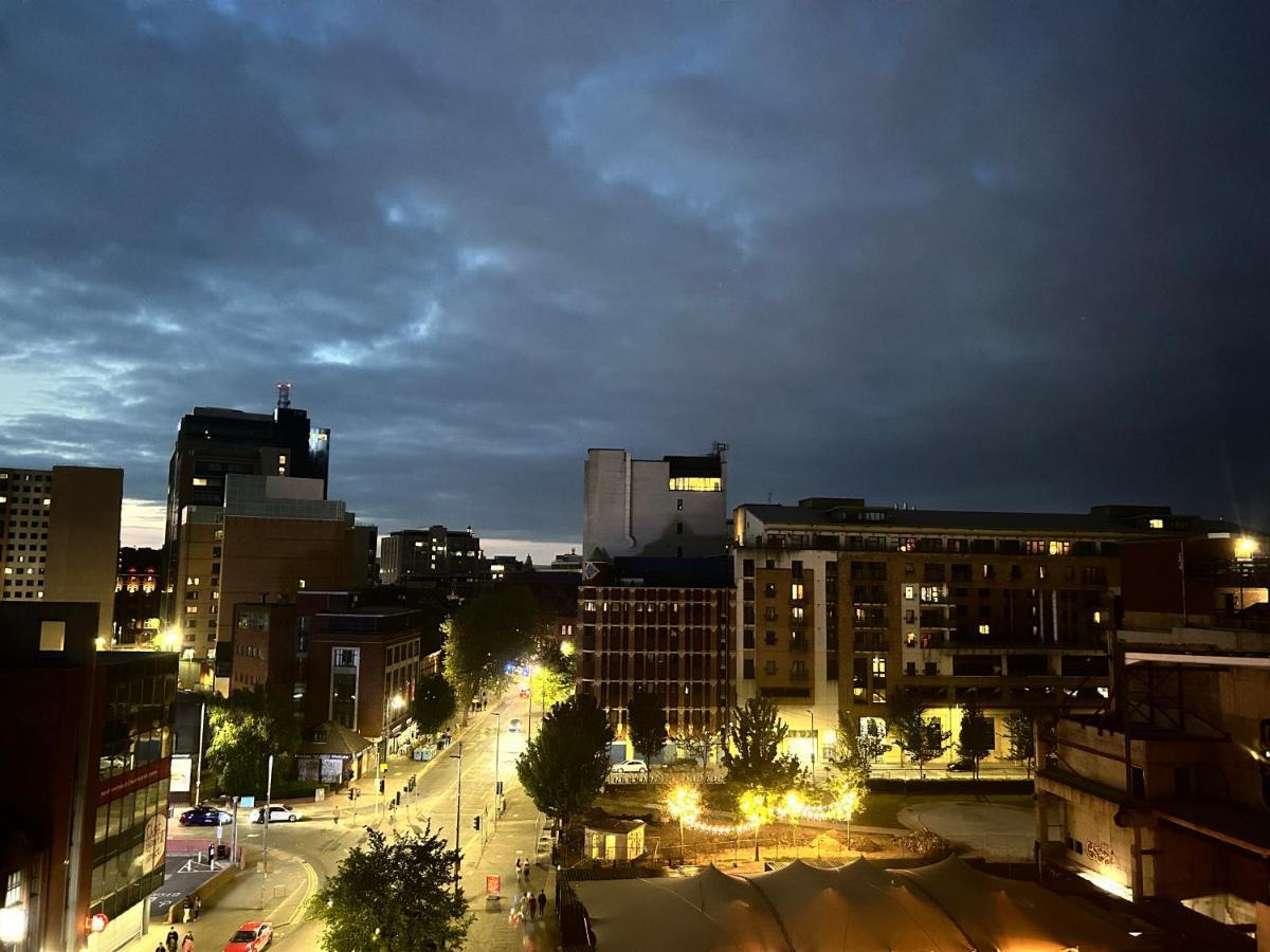 Luxury City Penthouse With Views Apartment Belfast Exterior photo